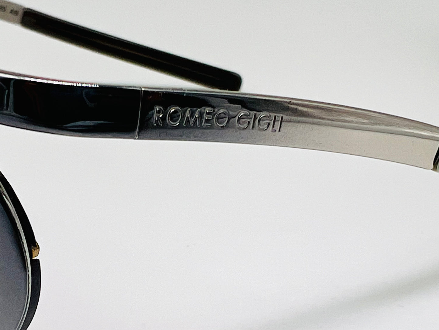 Romeo Gigli Mod.RG50504 Limited Edition