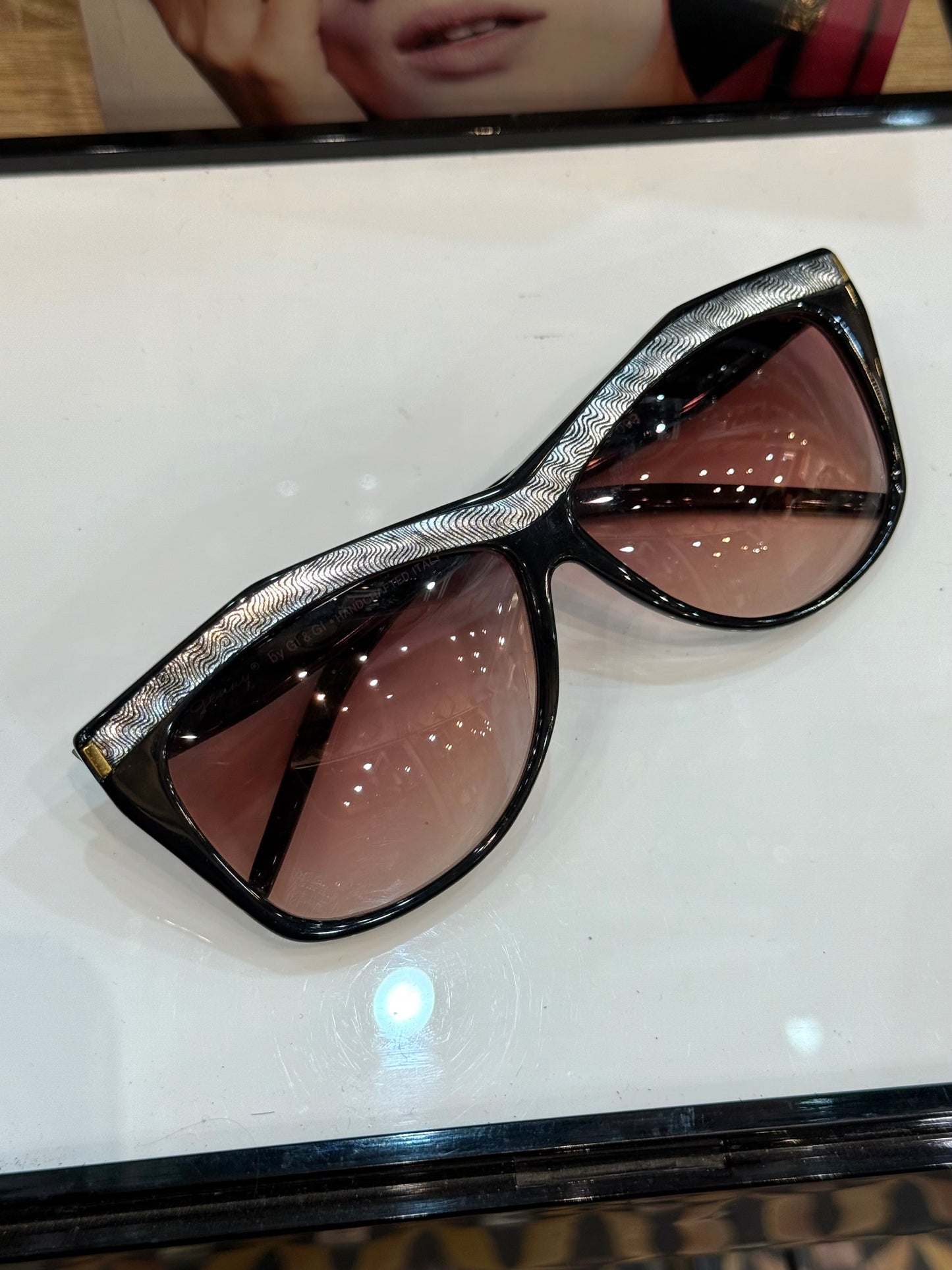 Genny Black - vintage 80’s - handcrafted - Made in Italy