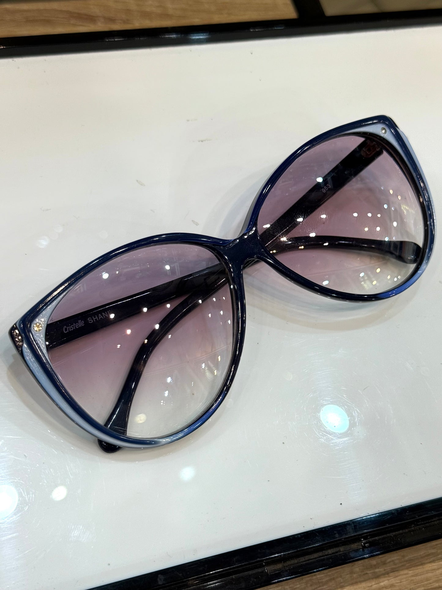 Cristelle - iconic vintage 70’s - cat eye