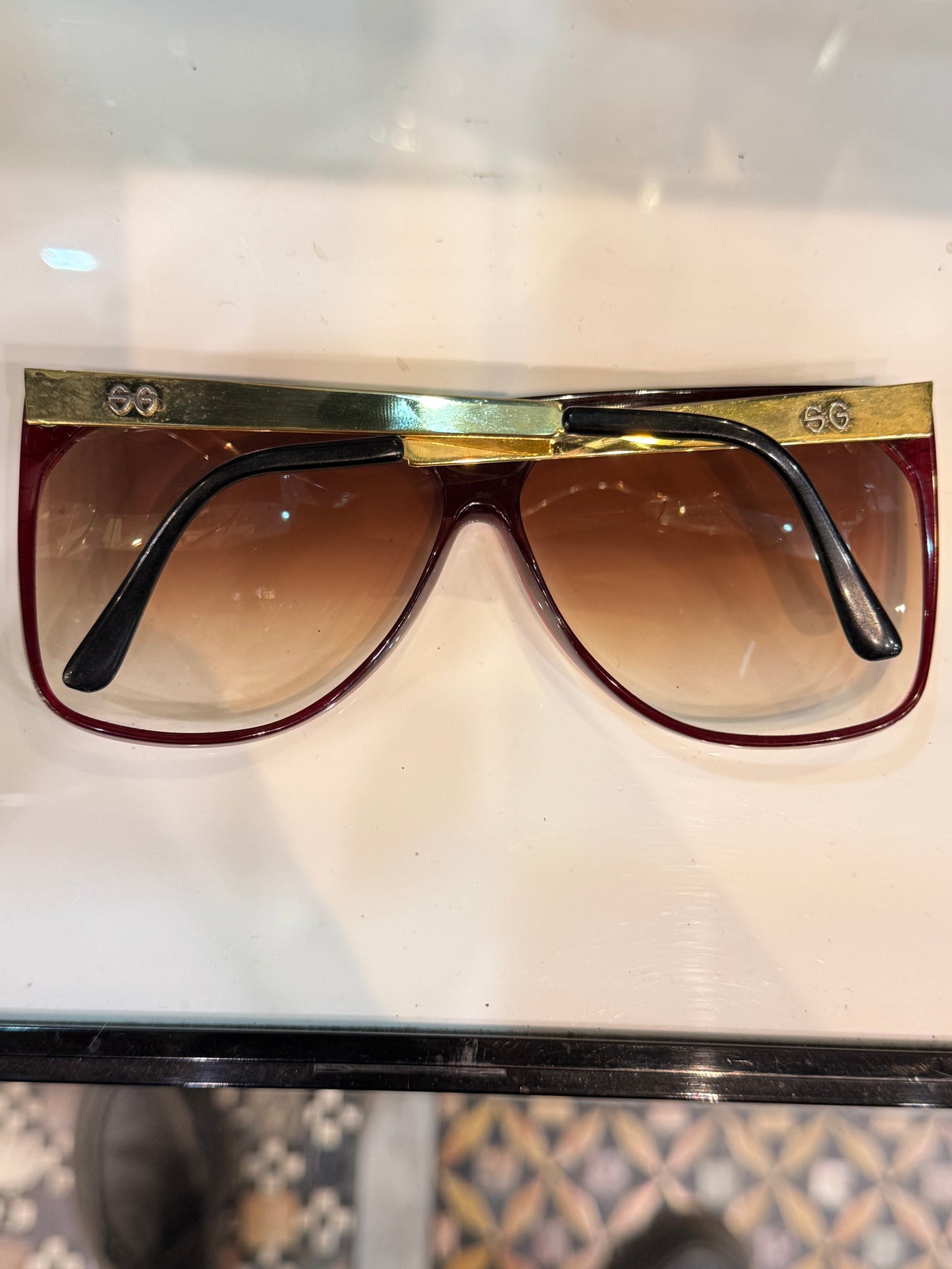 Sandra Gruber - Swarovski 2 - vintage 70’s oversize
