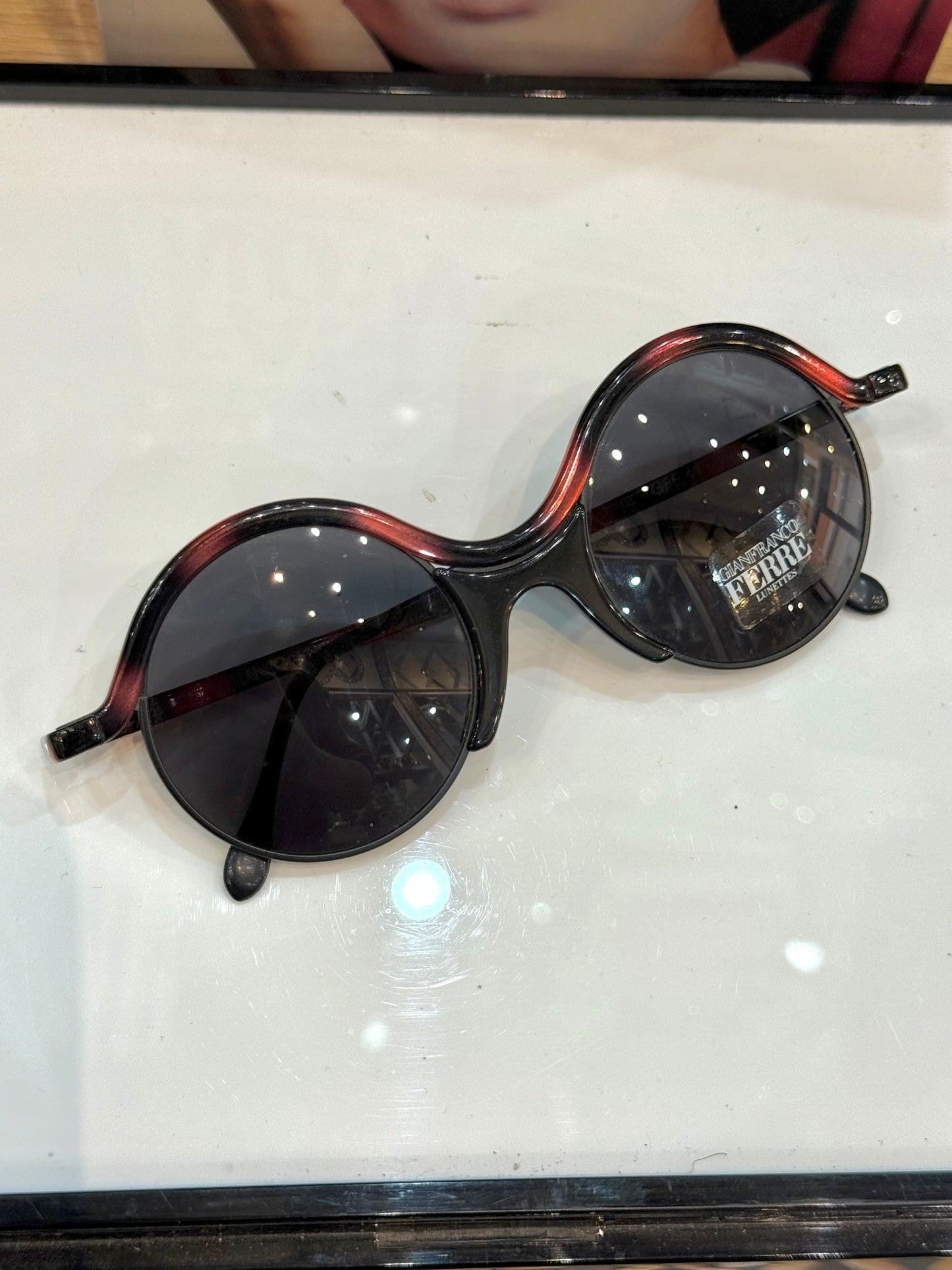 Gianfranco Ferre’ - vintage 90’s - metal frame - Made in Italy