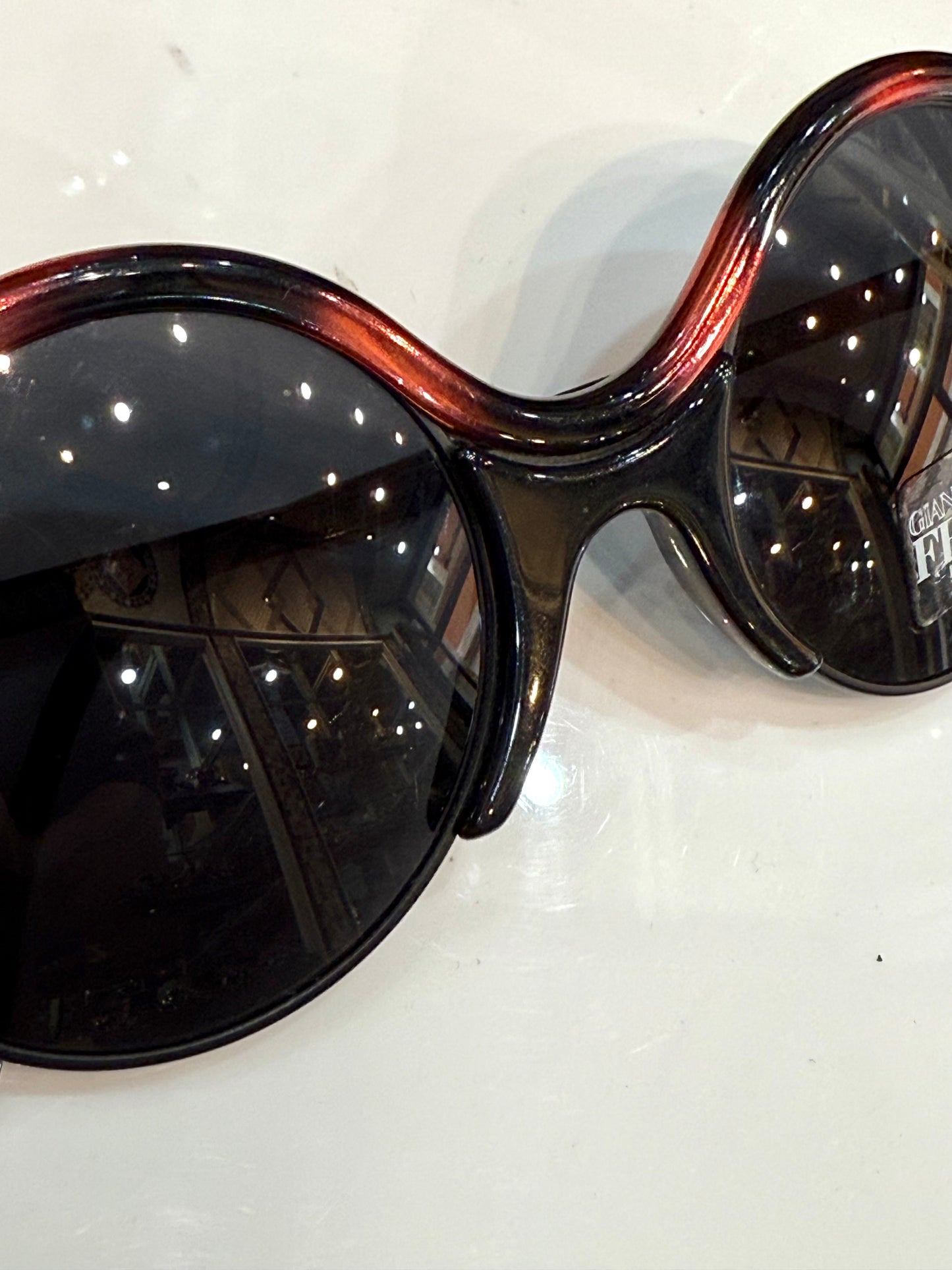 Gianfranco Ferre’ - vintage 90’s - metal frame - Made in Italy