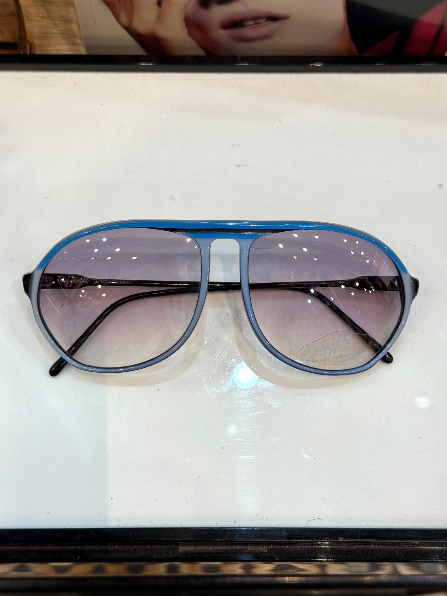 Raffaello - vintage 70’s - Made in Italy