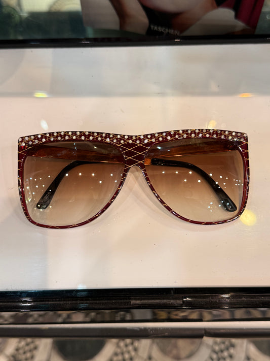 Sandra Gruber - Swarovski 2 - vintage 70’s oversize