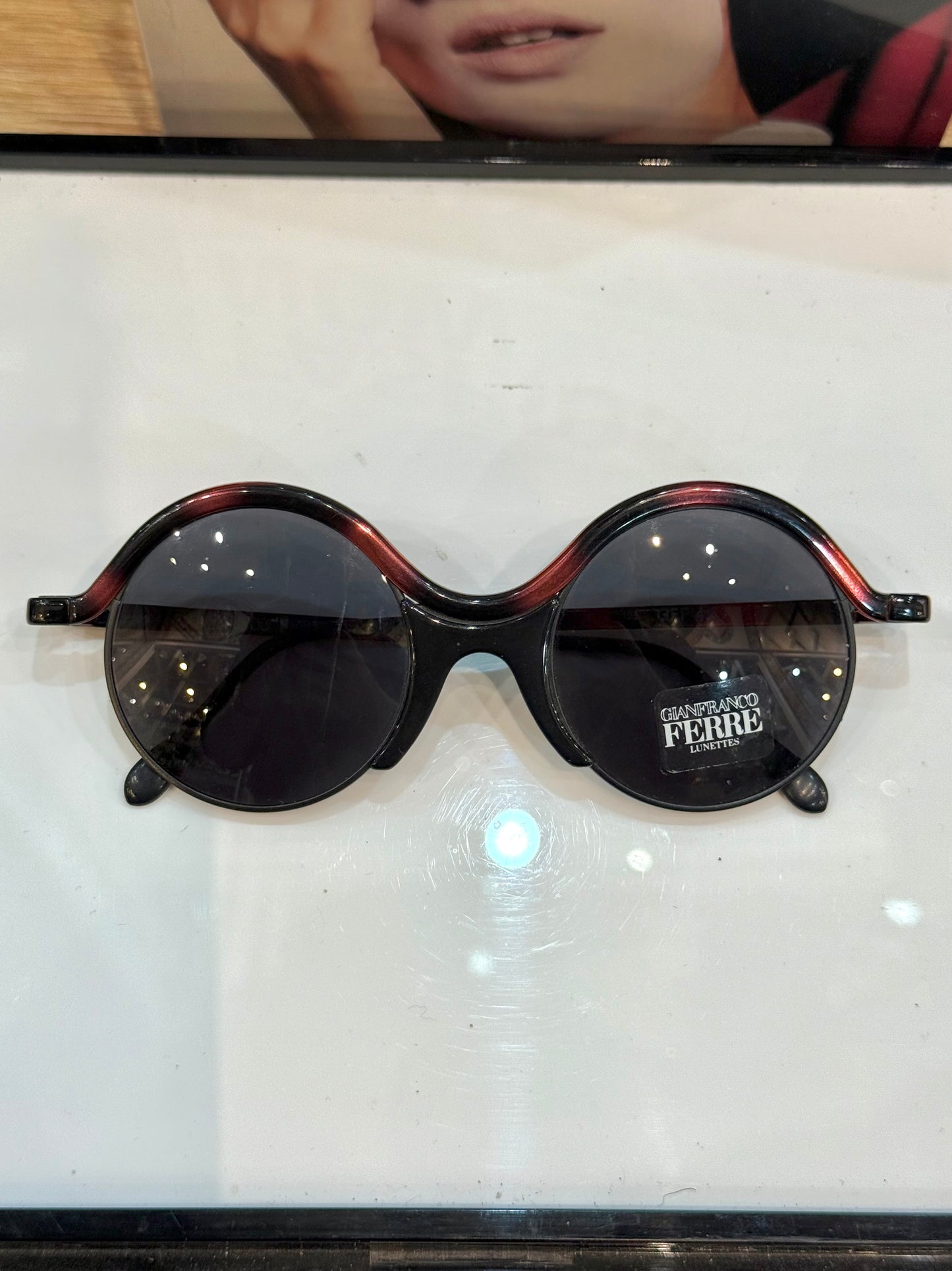 Gianfranco Ferre’ - vintage 90’s - metal frame - Made in Italy