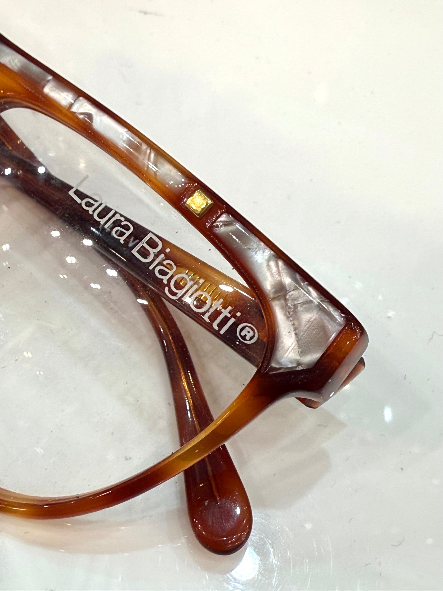 Laura Biagiotti - vintage 80’s - frame Made in Italy