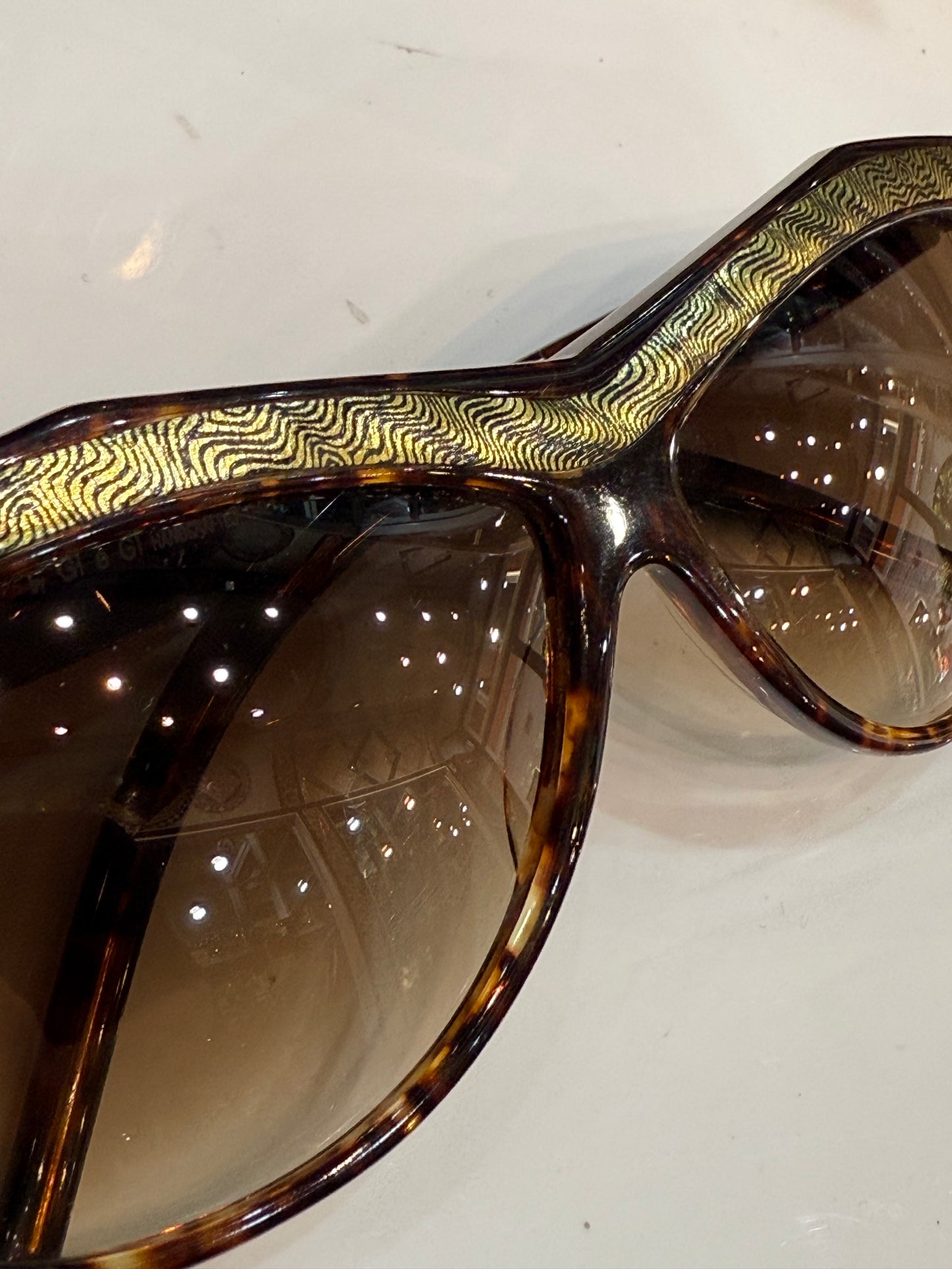 Genny Brown - vintage 80’s - Handcrafted - Made in Italy